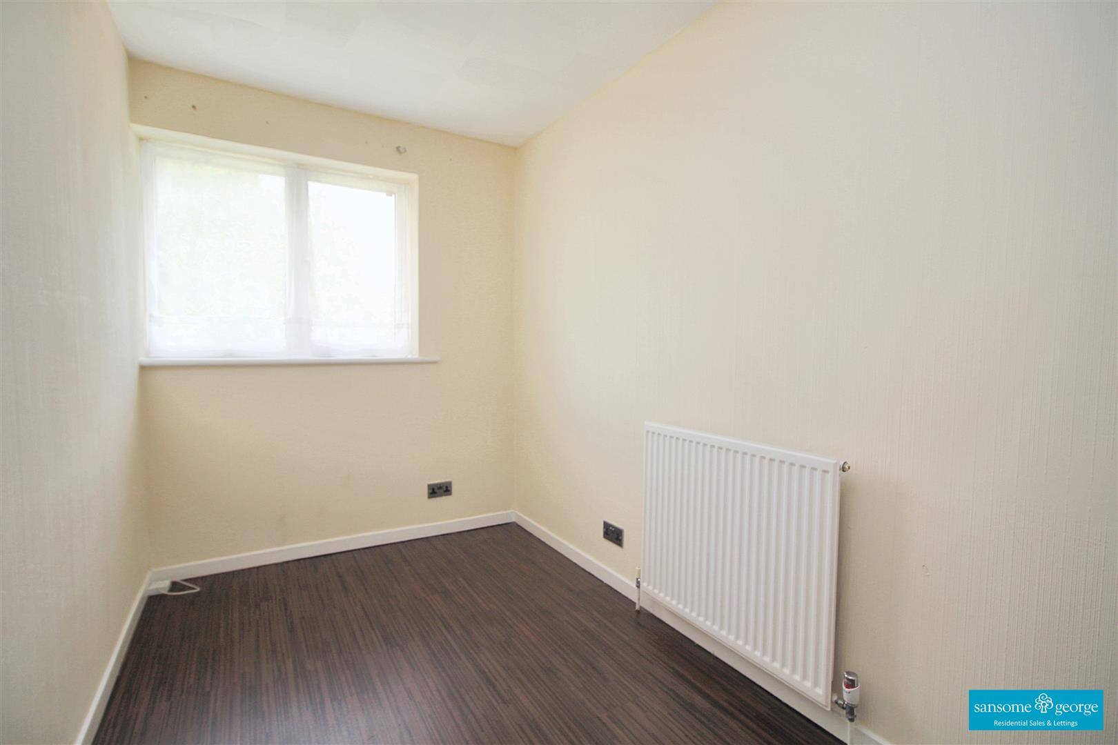 Barnwood Close, Reading, Berkshire